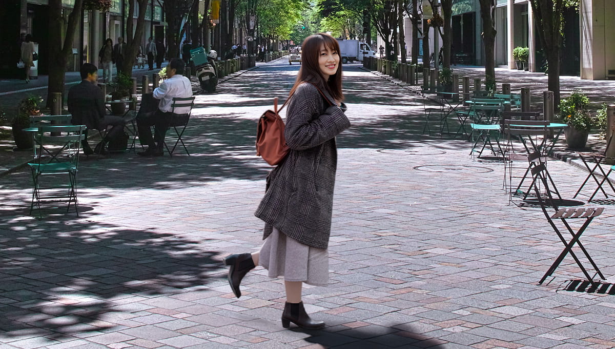 背景と自然に合成する